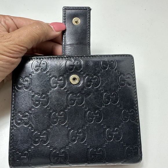 GUCCI Made In Italy Unisex Black Metallic Guccissima Compact Wallet - Picture 3 of 15